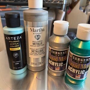 Acrylic paints Qty 4​